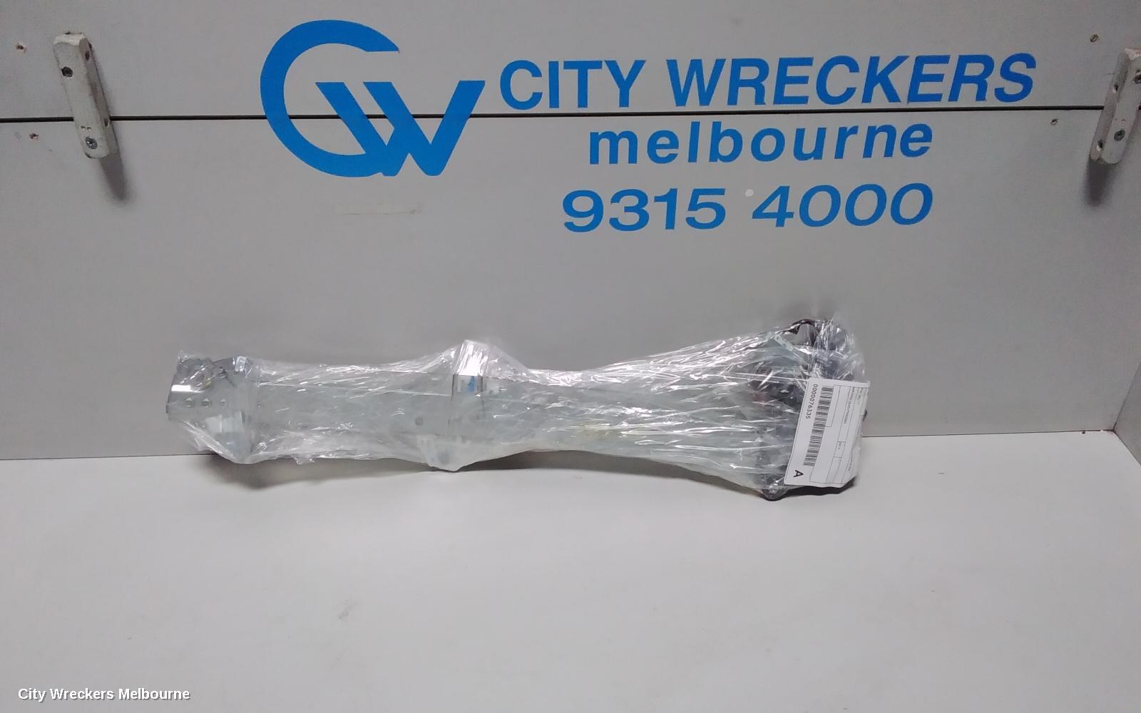HONDA CRV LEFT FRONT WINDOW REG/MOTOR, RW, 05/2017 - 08/2023