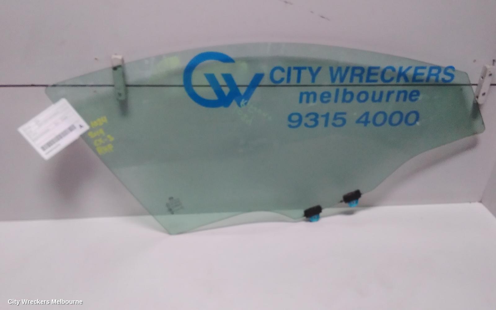 MAZDA CX3 RIGHT FRONT DOOR WINDOW, DK, 03/2015 ONWARDS