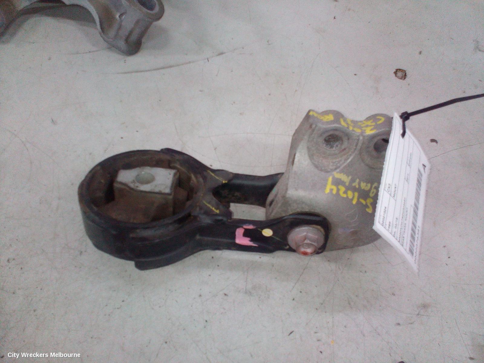 MAZDA CX3 MOUNT, DK, 03/2015 ONWARDS