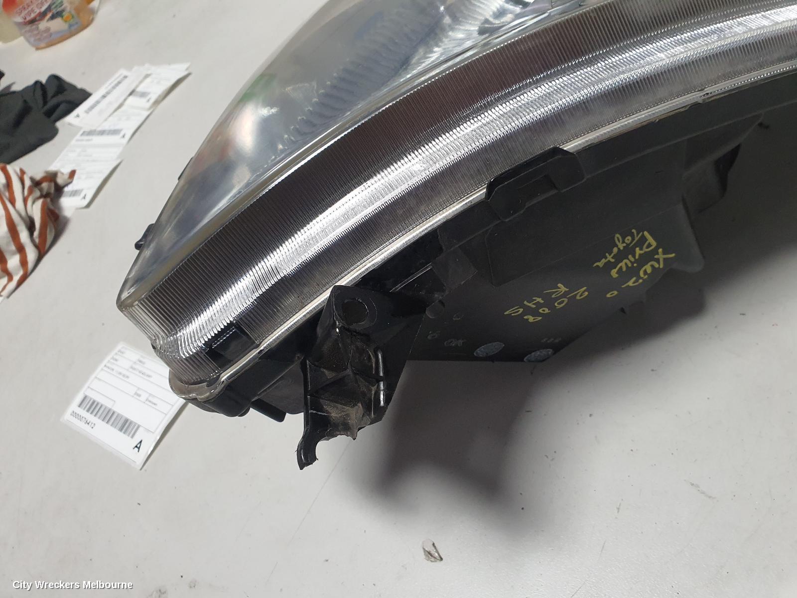 TOYOTA PRIUS RIGHT HEADLAMP, NHW20R, 11/2005 - 05/2009