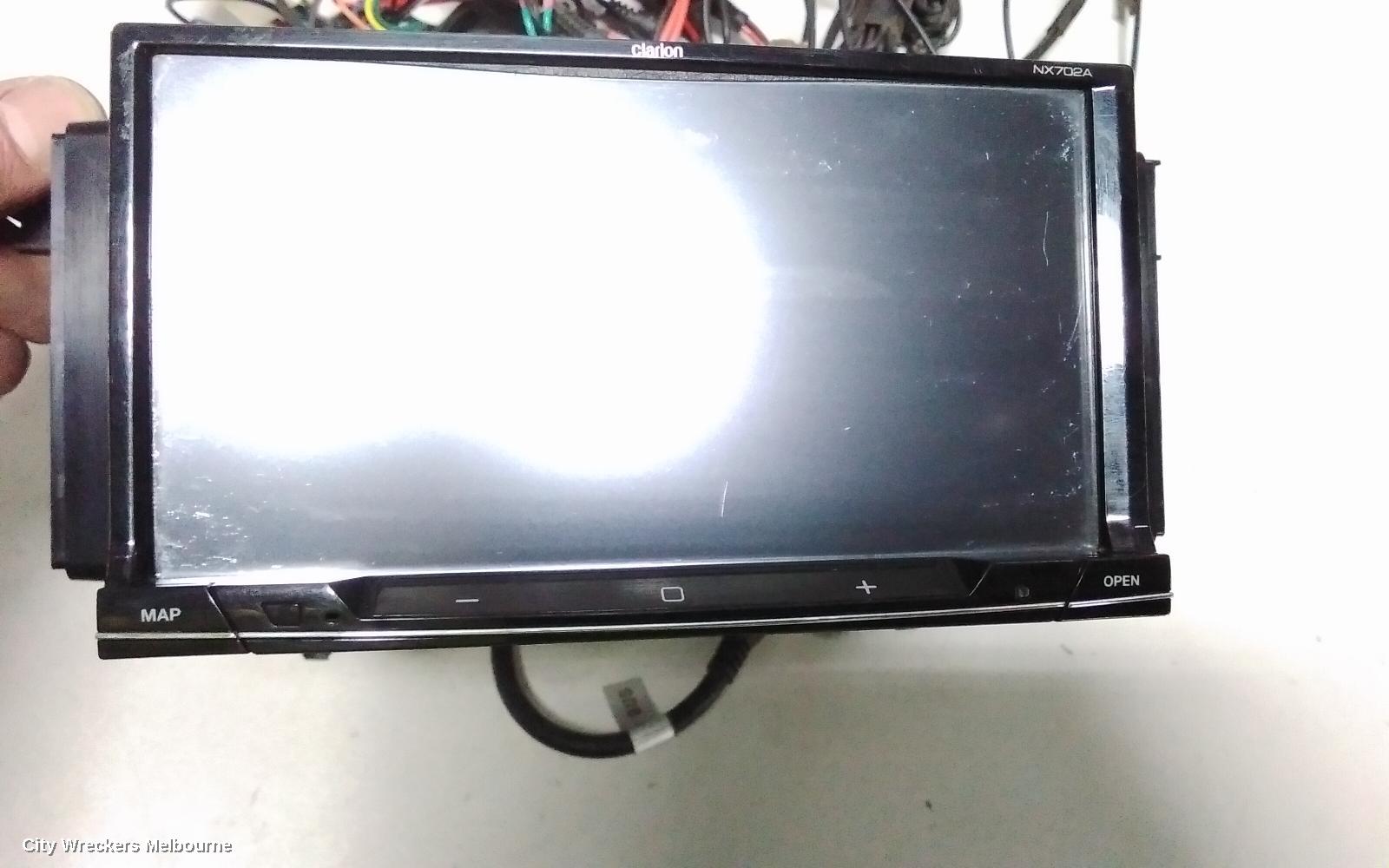 TOYOTA HIACE RADIO/CD/DVD/SAT/TV, AFTERMARKET, TRH/KDH, 03/2005 - 04/2019