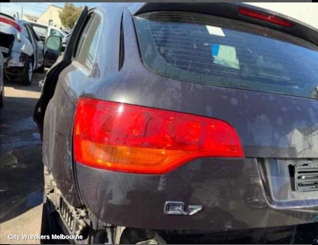 AUDI Q7, 4L, 09/2006 - 08/2015, BAR SLIDER RHF: 75675