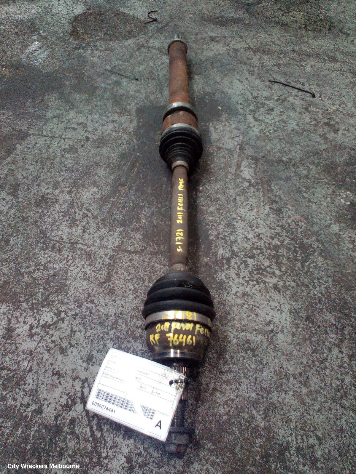 FORD FOCUS RIGHT DRIVESHAFT, AUTO, PETROL, LW, 05/2011 - 08/2015