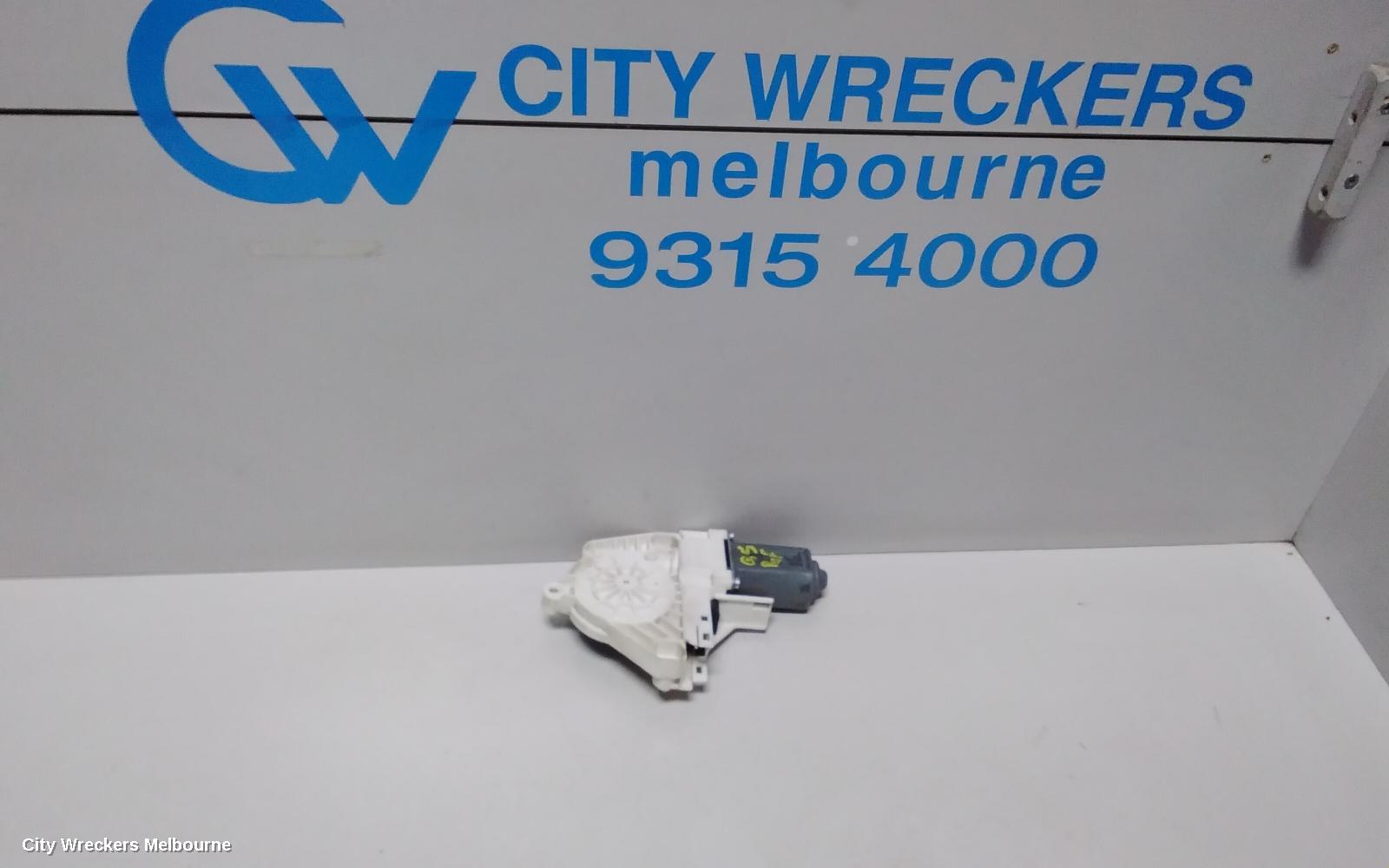 AUDI Q5 RIGHT FRONT WINDOW REG/MOTOR, 8R, 03/2009 - 01/2017