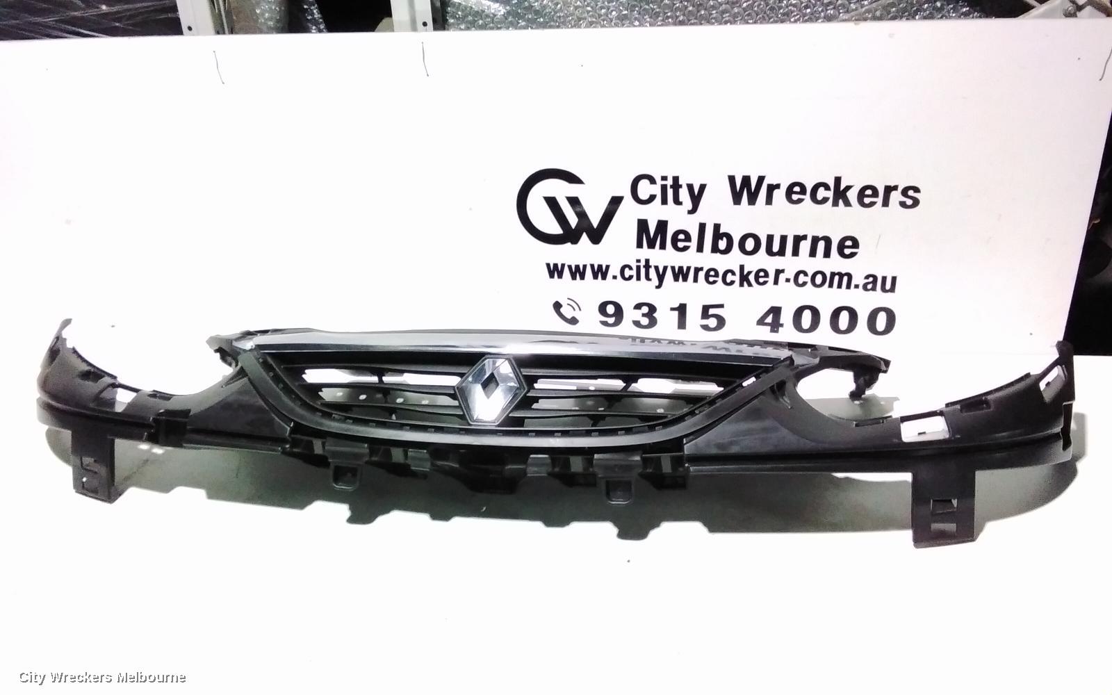RENAULT FLUENCE GRILLE, RADIATOR GRILLE, X38, 09/2010 - 08/2013
