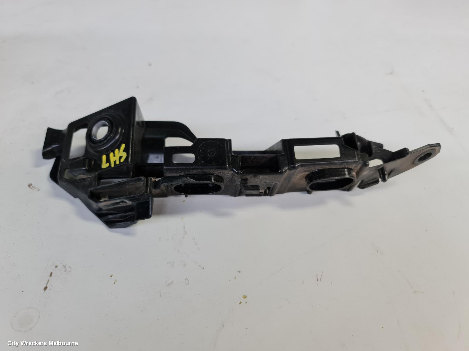 VOLKSWAGEN GOLF, GEN 7, 11/2012 - 08/2020, LHF BAR SLIDE BRACKET: 76522