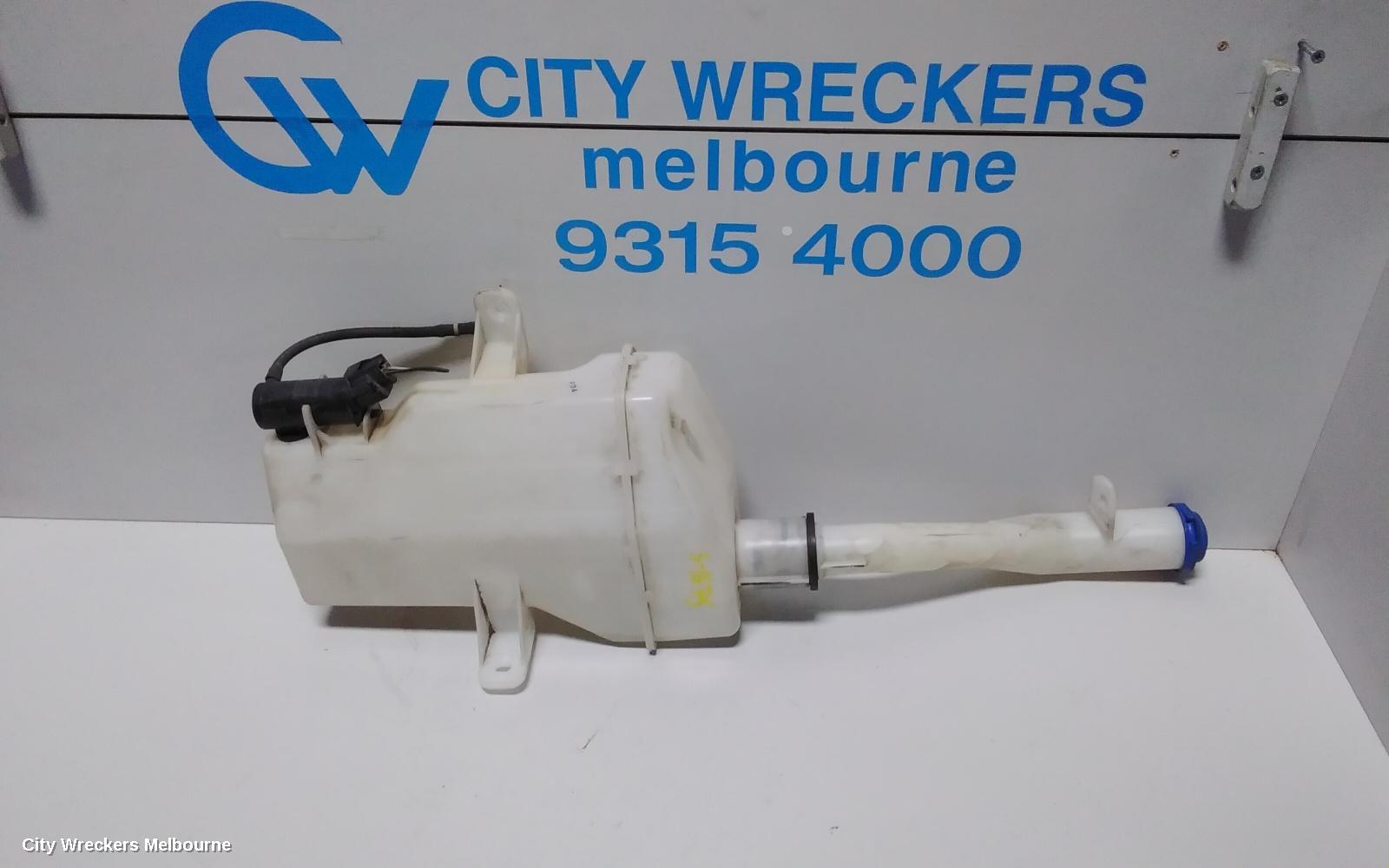 HYUNDAI ILOAD/IMAX WASHER BOTTLE, FRONT, TQ, 11/2007 ONWARDS