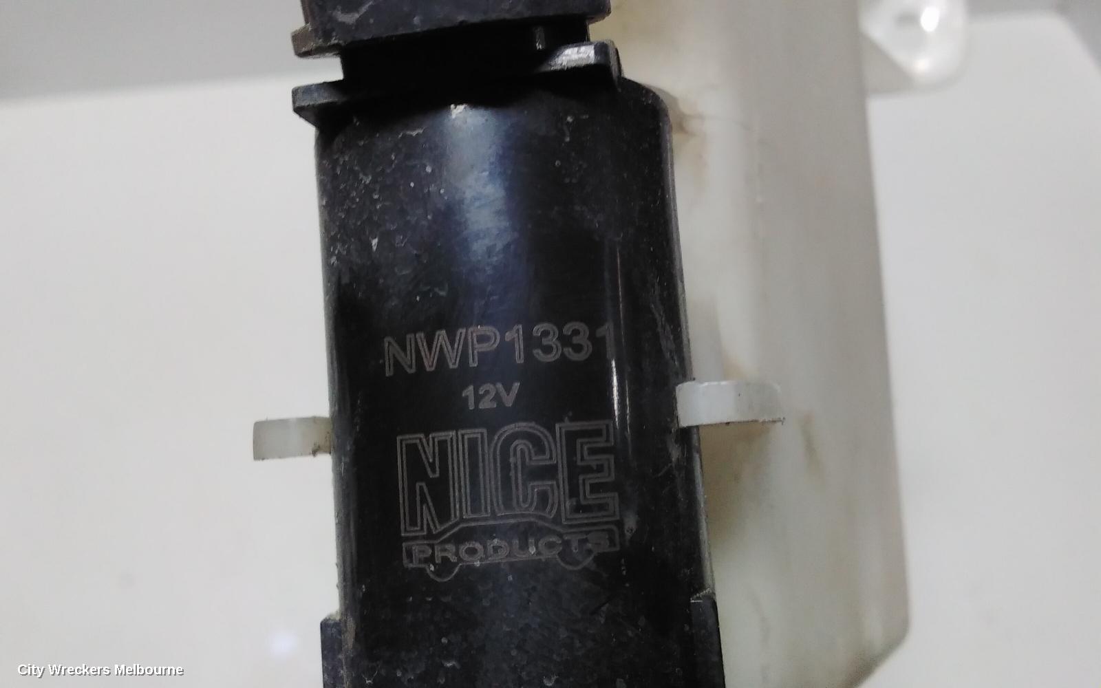 HYUNDAI ILOAD/IMAX WASHER BOTTLE, FRONT, TQ, 11/2007 ONWARDS