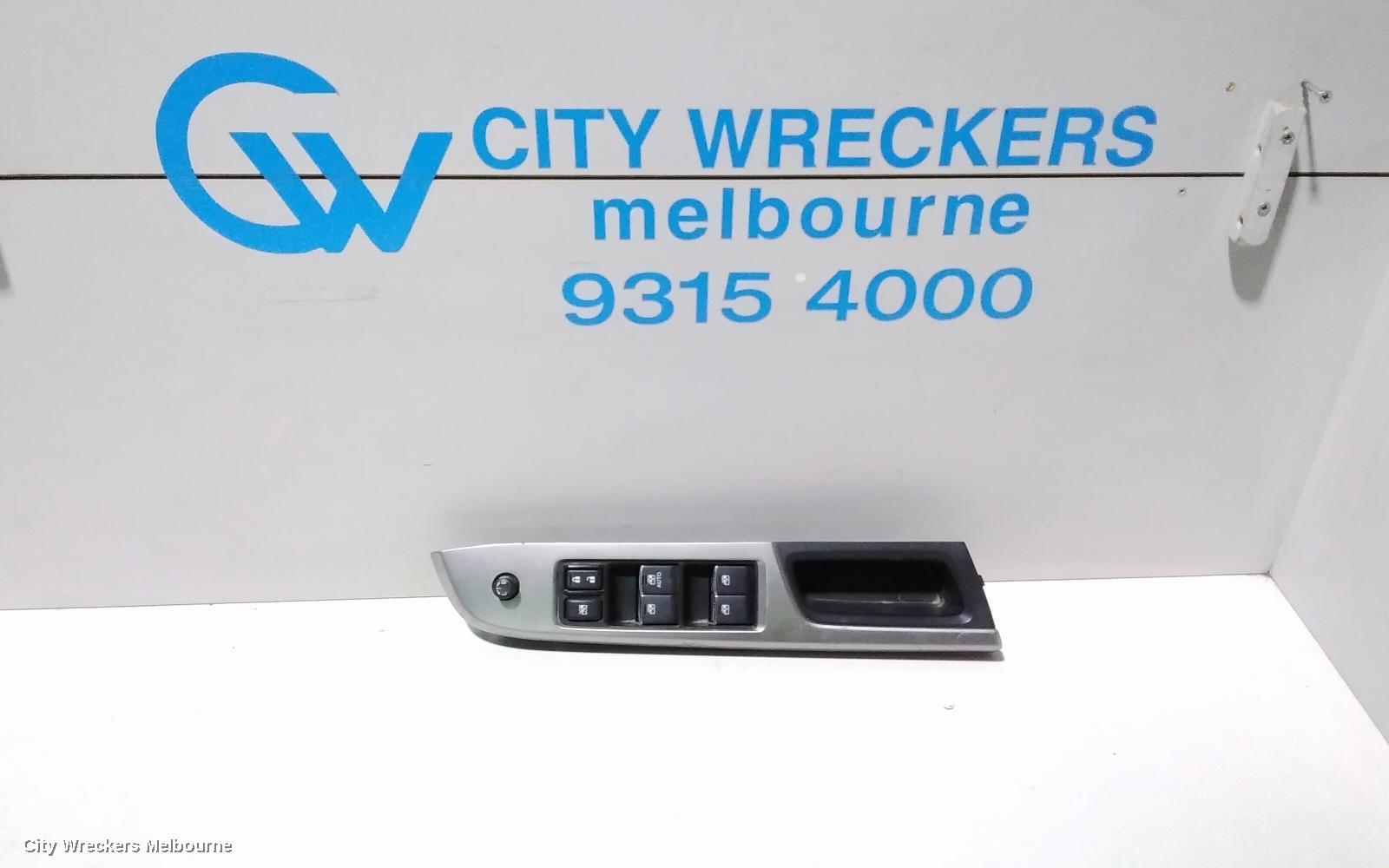 SUBARU XV PWR DR WIND SWITCH, RH FRONT (MASTER SWITCH), G4X, W/O CHROME LINES ON BUTTON TYPE, 01/2012 - 03/2015