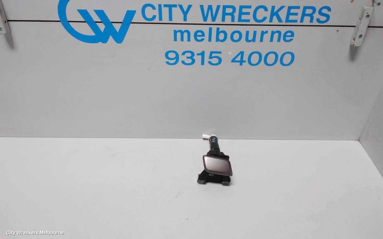 MITSUBISHI OUTLANDER WASHER JET, ZH, 09/2009 - 10/2012