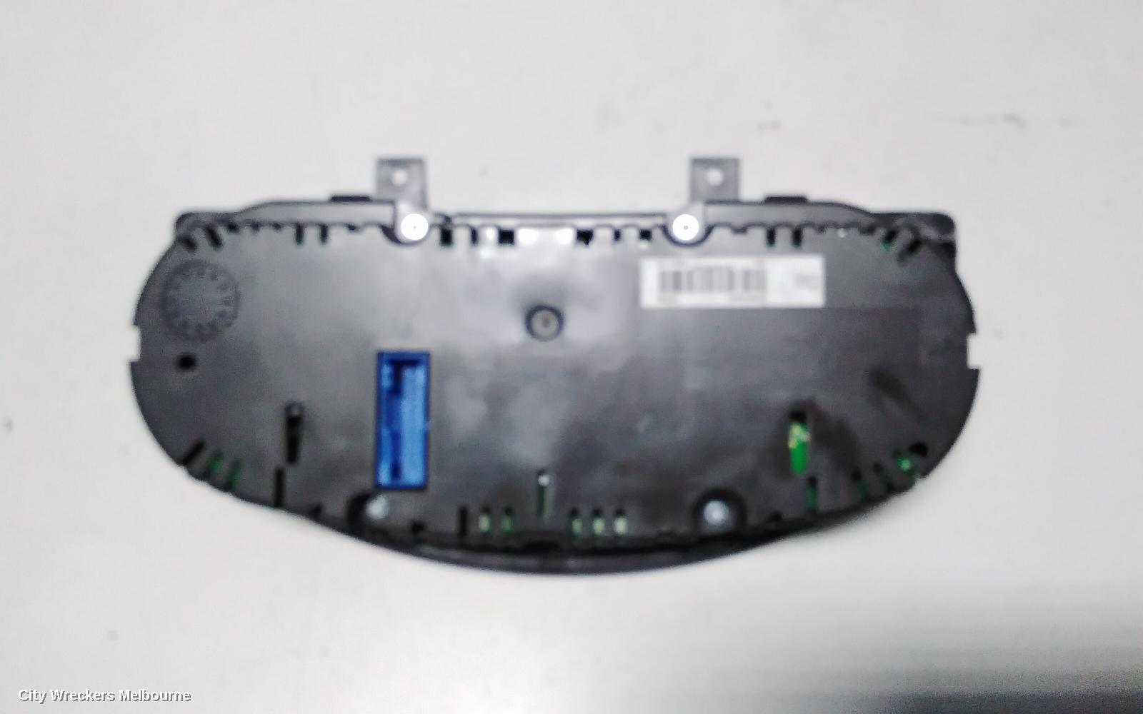 VOLKSWAGEN JETTA INSTRUMENT CLUSTER, PETROL, SPEEDO IS UP TO 240, 1KM, 02/2006 - 07/2011