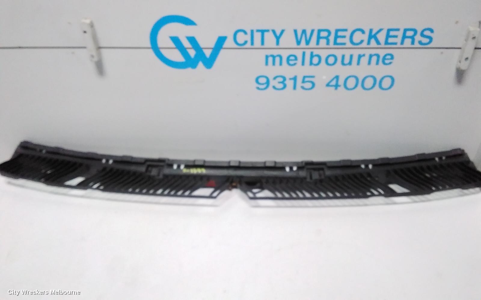 VOLKSWAGEN TIGUAN, 5NA, 06/2016 - 02/2024, REAR CENTER BAR BRAKET: 76777