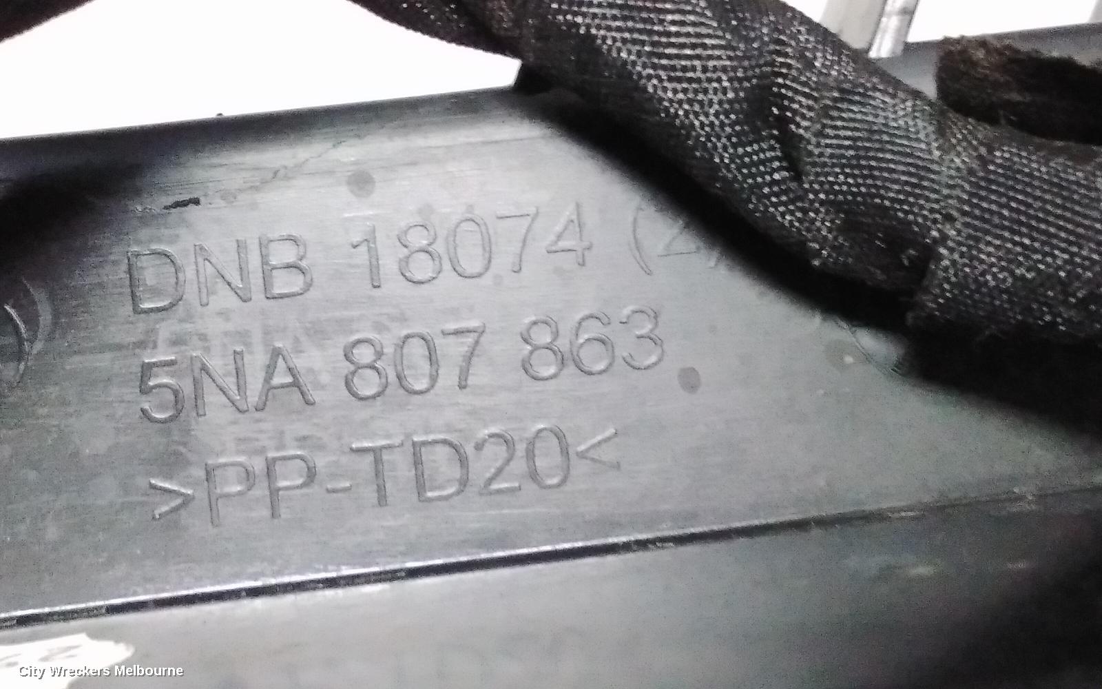 VOLKSWAGEN TIGUAN, 5NA, 06/2016 - 02/2024, REAR CENTER BAR BRAKET: 76777