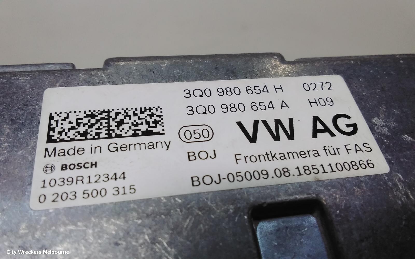 VOLKSWAGEN TIGUAN REVERSE CAMERA, FRONT CAMERA, 5NA, 06/2016 ONWARDS