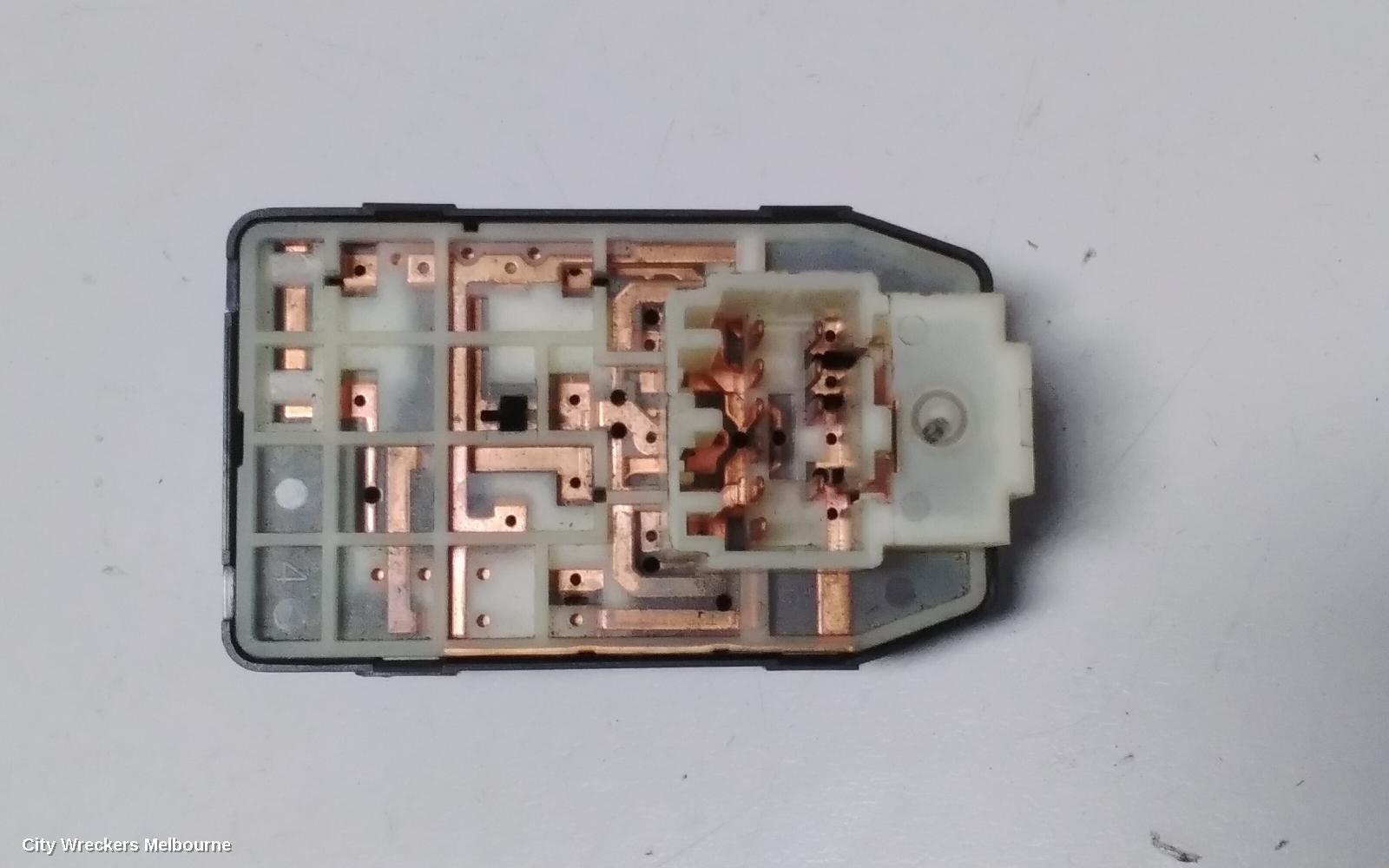 HYUNDAI ILOAD/IMAX, TQ, 11/2007 - 03/2021, MIRROR SWITCH ONLY: 76793