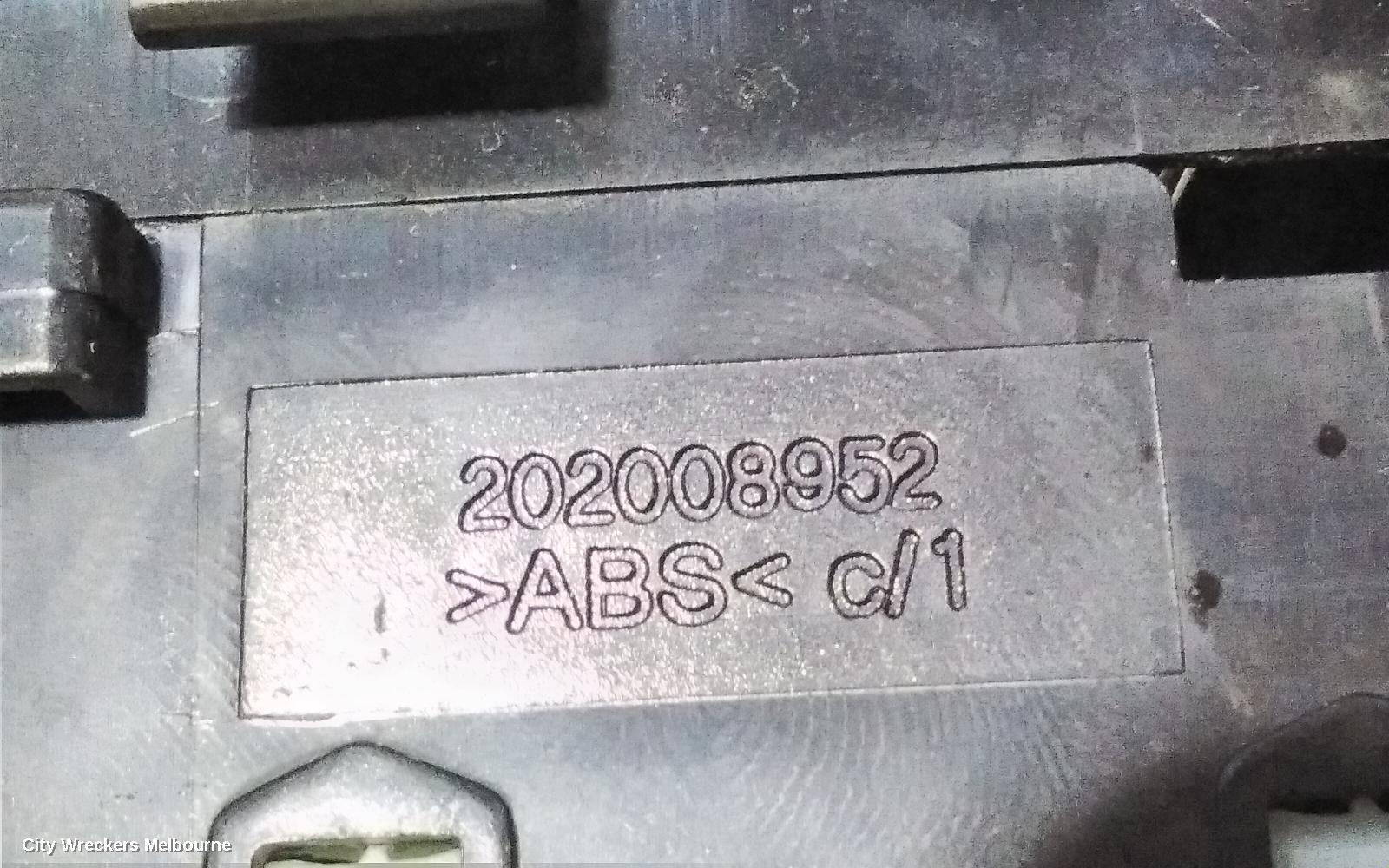 KIA CERATO PWR DR WIND SWITCH, RH FRONT (MASTER SWITCH), COUPE/KOUP, TD, 10/2008 - 03/2013