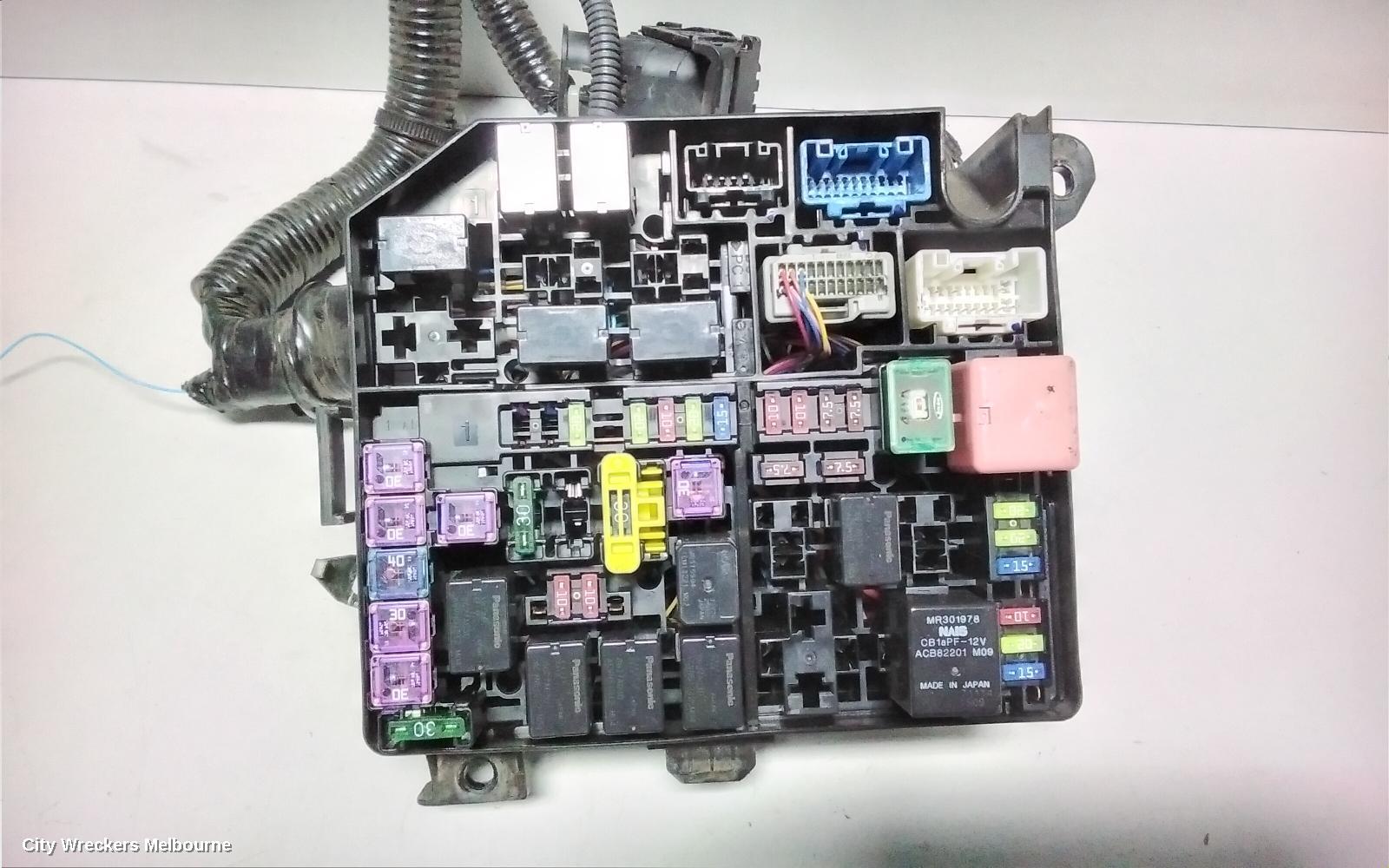 MITSUBISHI ECLIPSE CROSS FUSE BOX, ENGINE BAY, GEN 1, 11/2017 ONWARDS