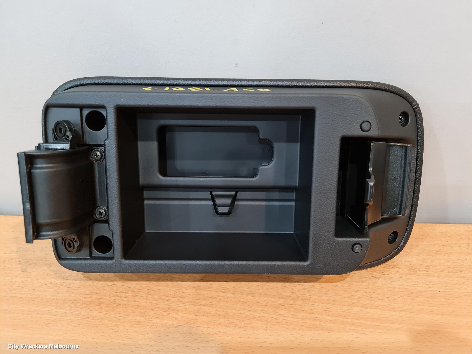 MITSUBISHI ASX CONSOLE, XA-XC, 07/2010 ONWARDS