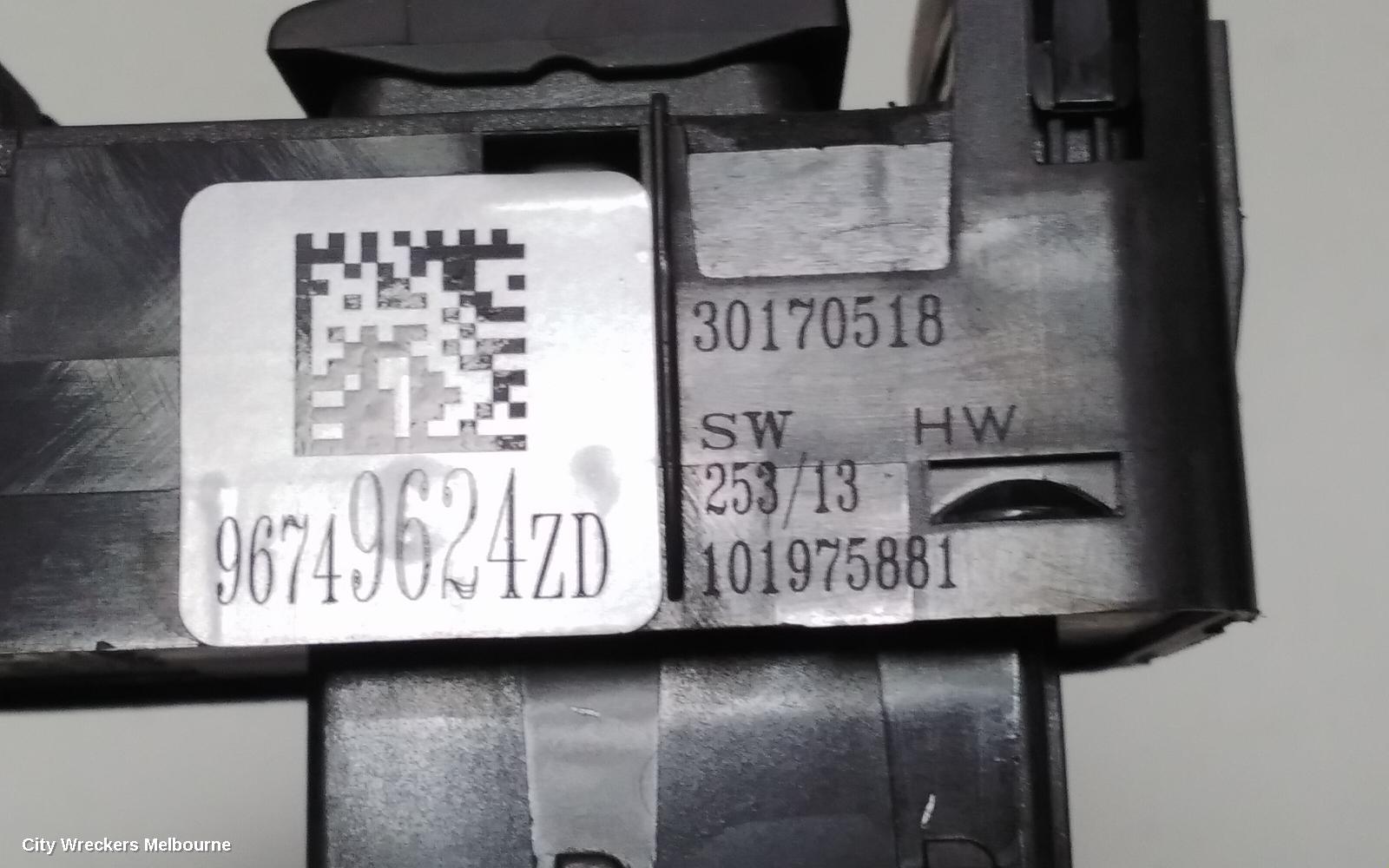 PEUGEOT 208 PWR DR WIND SWITCH, RH FRONT (MASTER SWITCH), A9, 5DR HATCH, 10/2012 ONWARDS