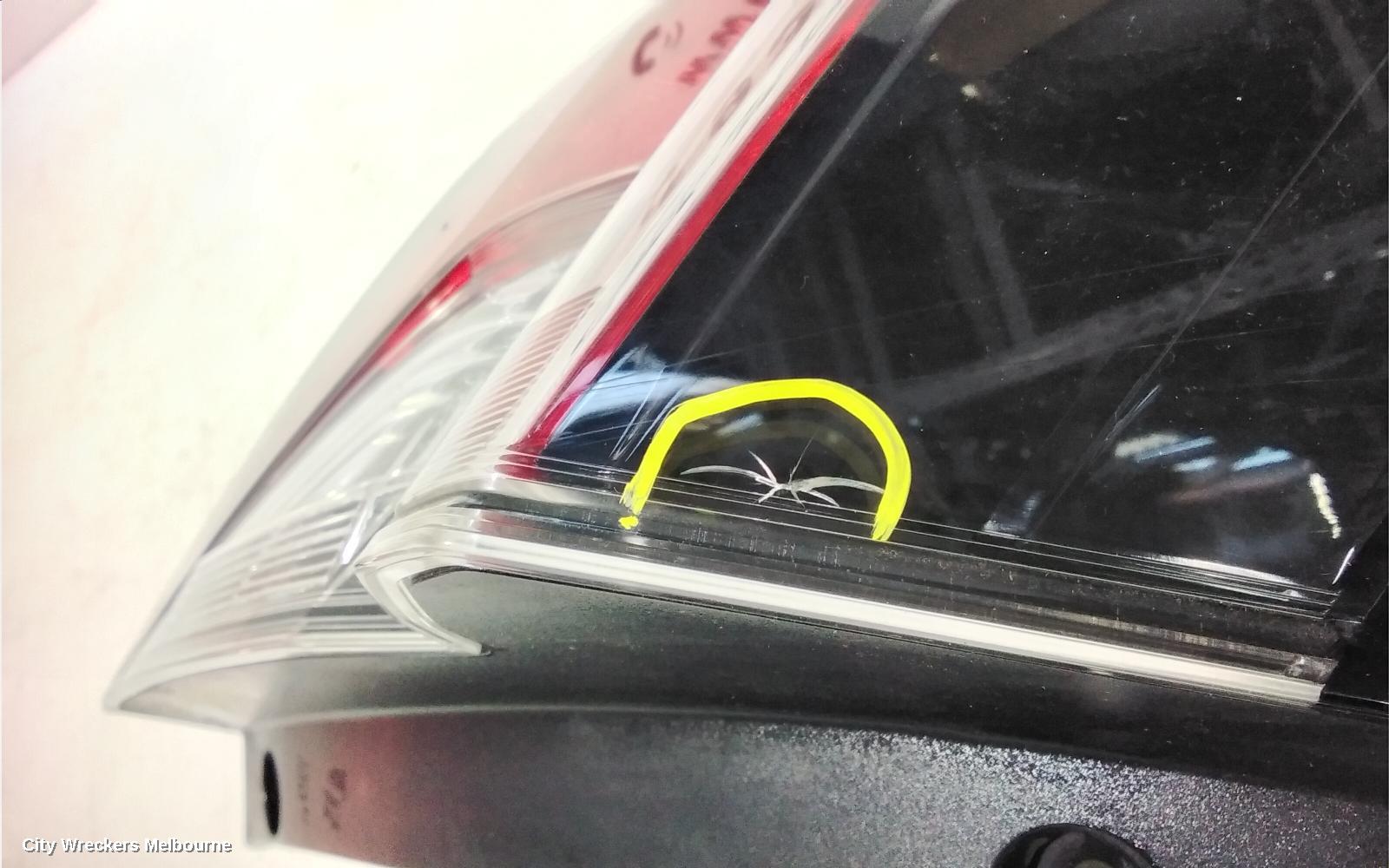 HONDA CIVIC LEFT TAILLIGHT, IN BODY, HATCH, 10TH GEN, LED TYPE, 02/2017 - 08/2021