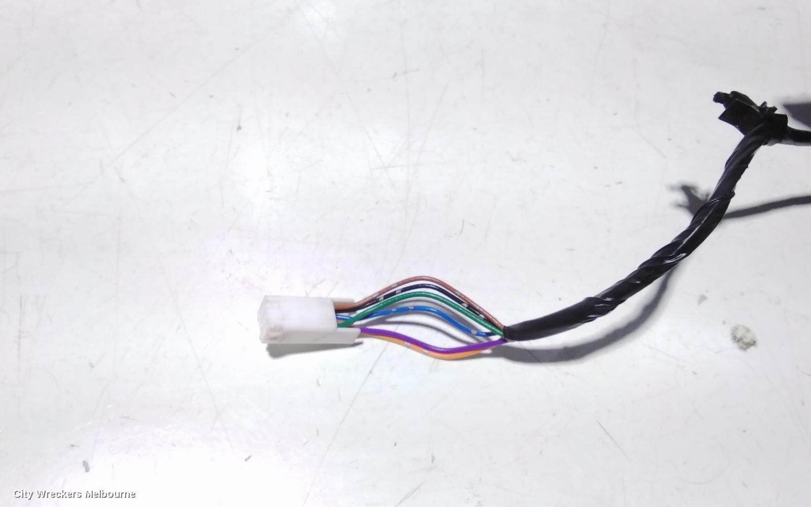 MAZDA CX7 RIGHT DOOR MIRROR, ER, HEATED, 6 WIRE TYPE, 11/2006 - 02/2012