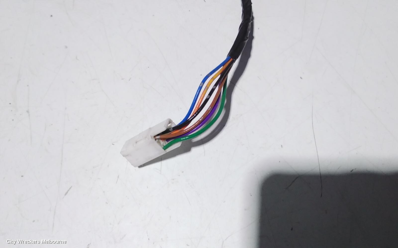 MAZDA CX7 LEFT DOOR MIRROR, ER, HEATED, 6 WIRE TYPE, 11/2006 - 02/2012