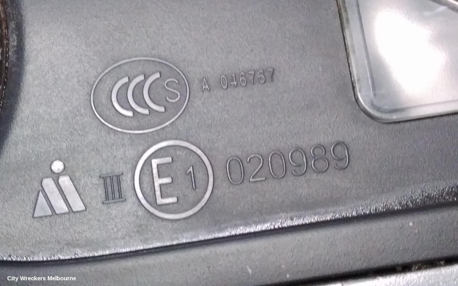 SKODA OCTAVIA LEFT DOOR MIRROR, 1Z, ELEGANCE/SCOUT, MANUAL FOLD, W/ SURROUND LIGHT TYPE (6XD), 02/2009 - 10/2013
