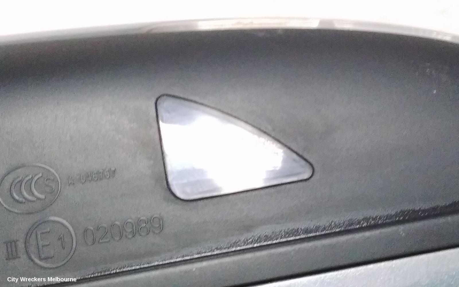 SKODA OCTAVIA LEFT DOOR MIRROR, 1Z, ELEGANCE/SCOUT, MANUAL FOLD, W/ SURROUND LIGHT TYPE (6XD), 02/2009 - 10/2013
