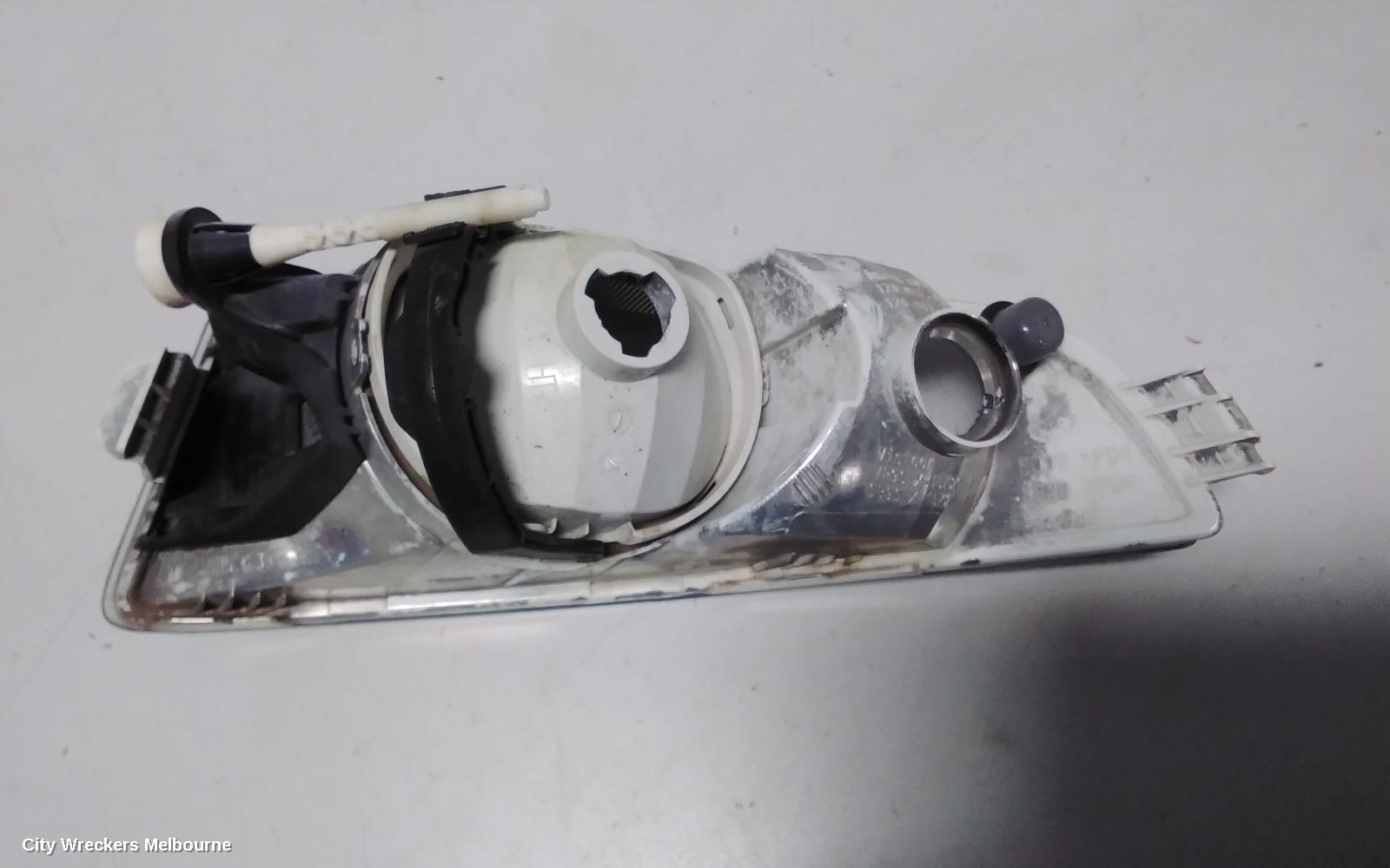 SKODA OCTAVIA RIGHT INDICATOR/FOG/SIDE, BUMPER FOGLAMP, 1Z, RECTANGULAR TYPE, 05/2009 - 10/2013