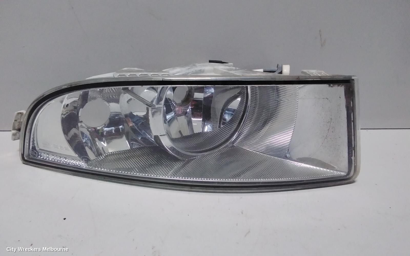 SKODA OCTAVIA RIGHT INDICATOR/FOG/SIDE, BUMPER FOGLAMP, 1Z, RECTANGULAR TYPE, 05/2009 - 10/2013