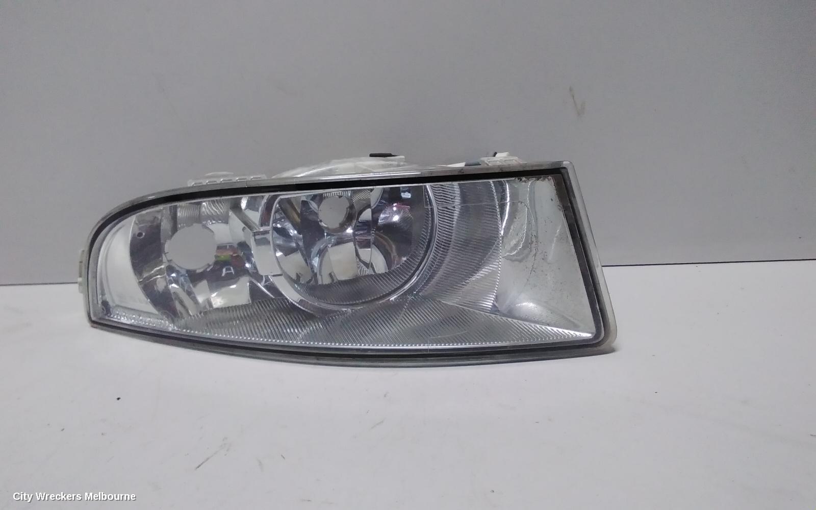 SKODA OCTAVIA RIGHT INDICATOR/FOG/SIDE, BUMPER FOGLAMP, 1Z, RECTANGULAR TYPE, 05/2009 - 10/2013