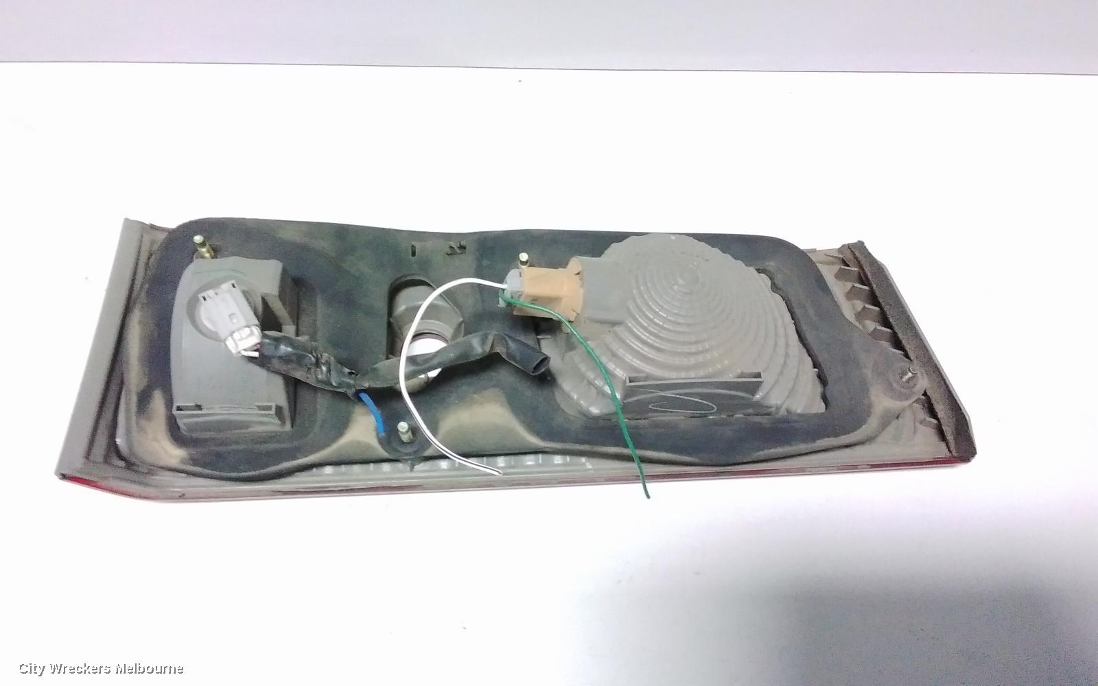 TOYOTA CAMRY REAR GARNISH, BOOTLID LAMP, RH SIDE, SK20, 09/2000 - 08/2002