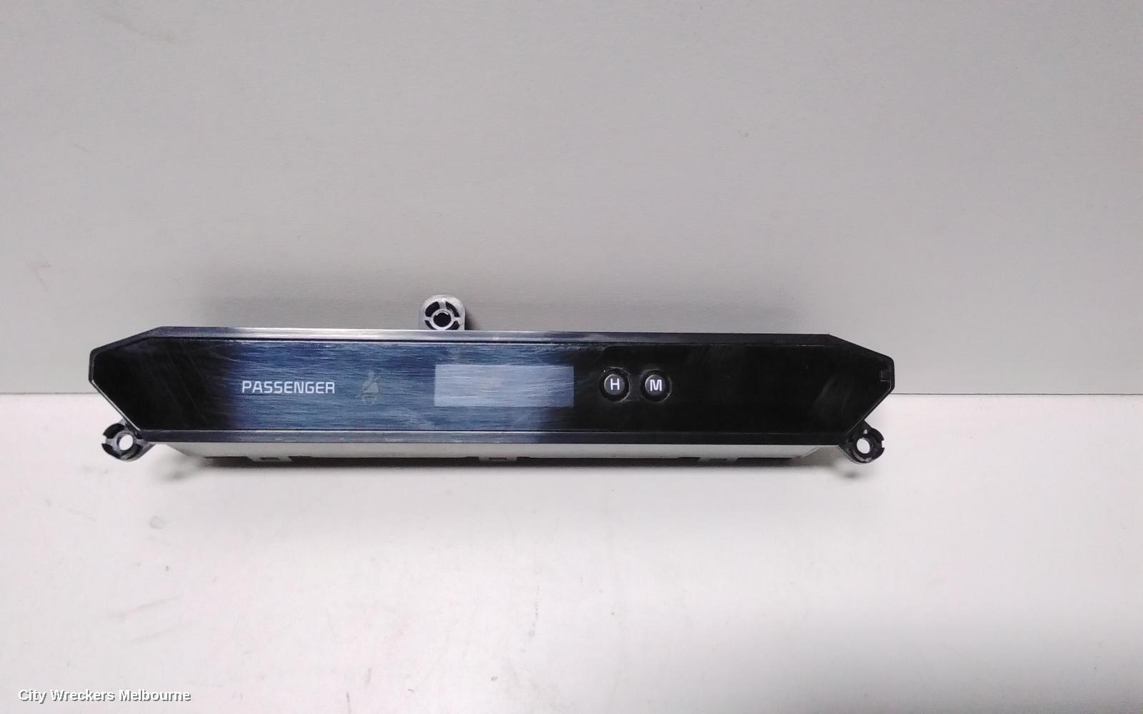 KIA SORENTO CLOCK, XM, 10/2009 - 12/2014