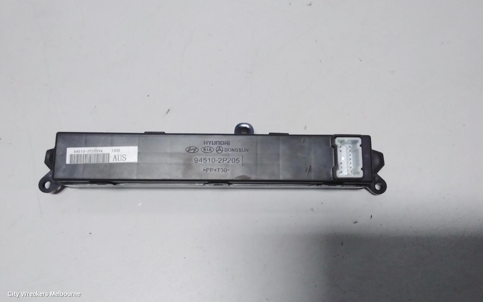 KIA SORENTO CLOCK, XM, 10/2009 - 12/2014