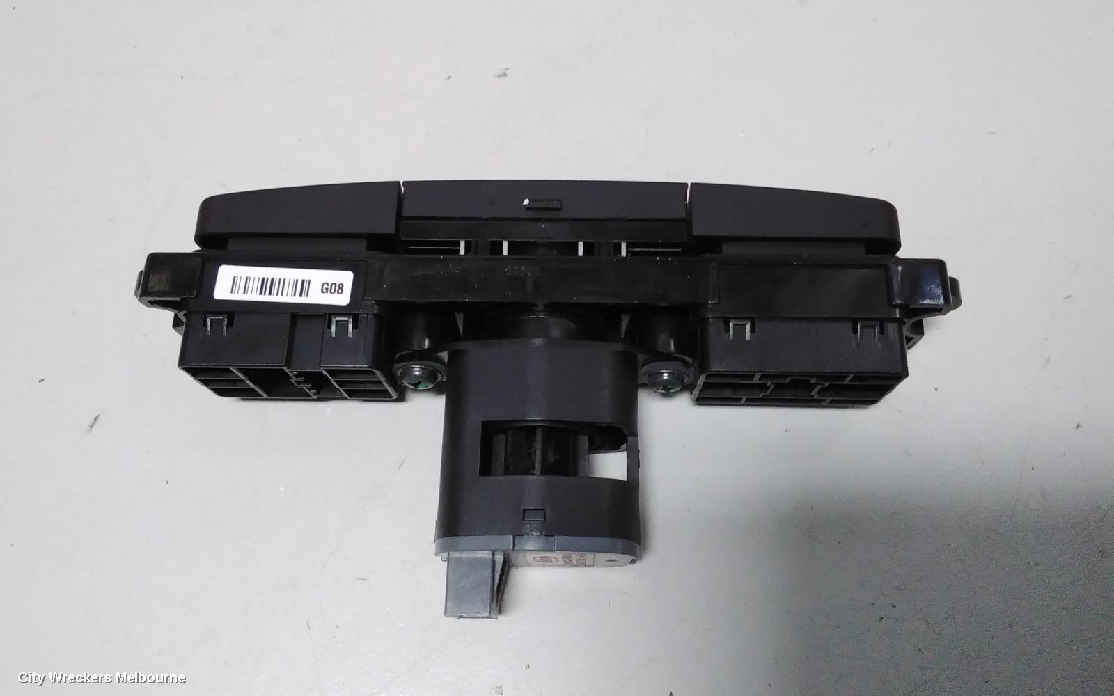 KIA SORENTO, XM, 10/2009 - 12/2014, A/C TEMPERATURE SENSOE  97235-2J100: 77110