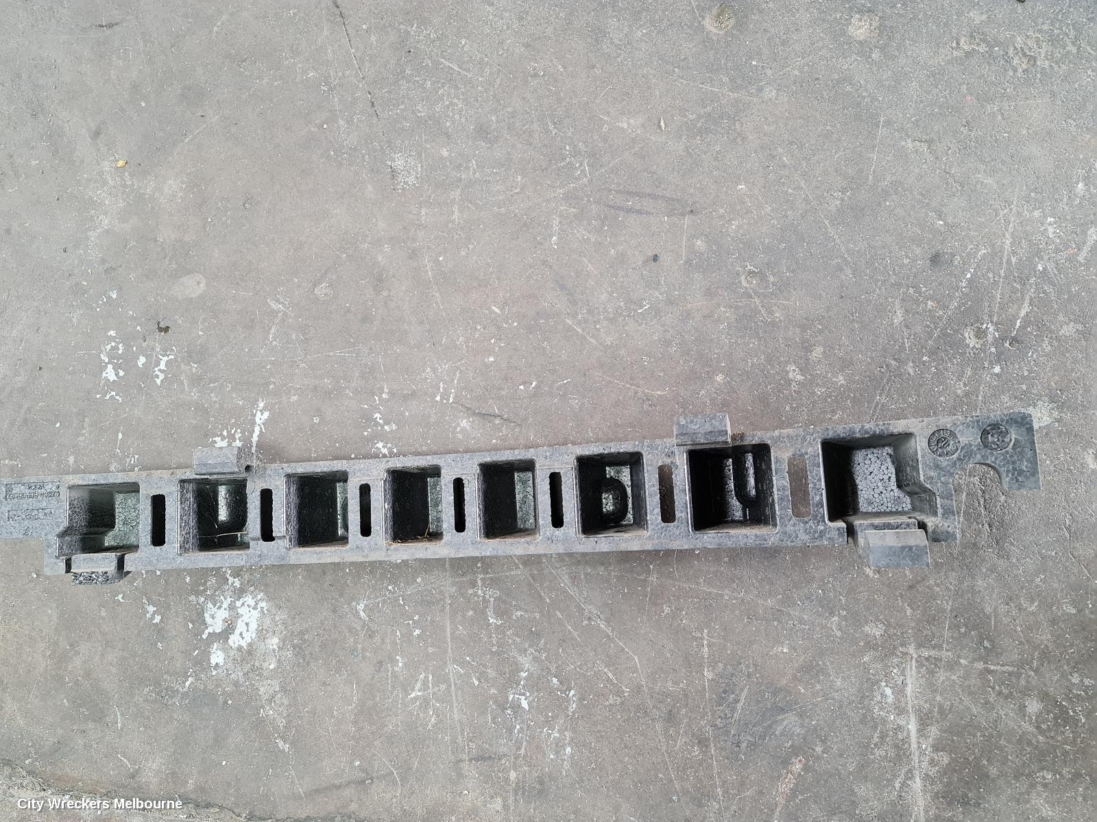 SKODA FABIA F/BAR REINFORC/BRACK, ABSORBER, NJ, 02/2015 - 06/2018