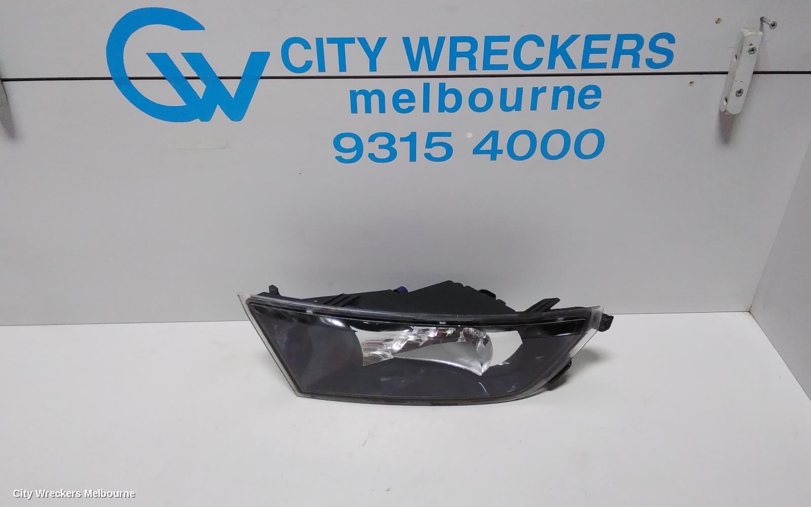 SKODA FABIA RIGHT INDICATOR/FOG/SIDE, BUMPER FOGLAMP, CLEAR SURROUND, NJ, 01/2015 - 06/2018