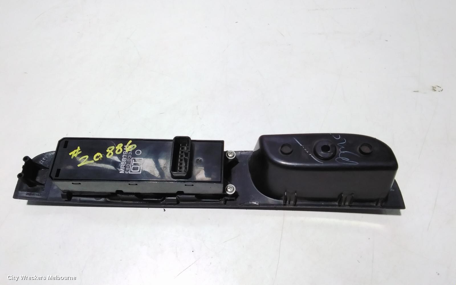 MITSUBISHI TRITON PWR DR WIND SWITCH, RH FRONT (MASTER SWITCH), 4 DOOR SWITCH TYPE, ML-MN, 07/2006 - 04/2015