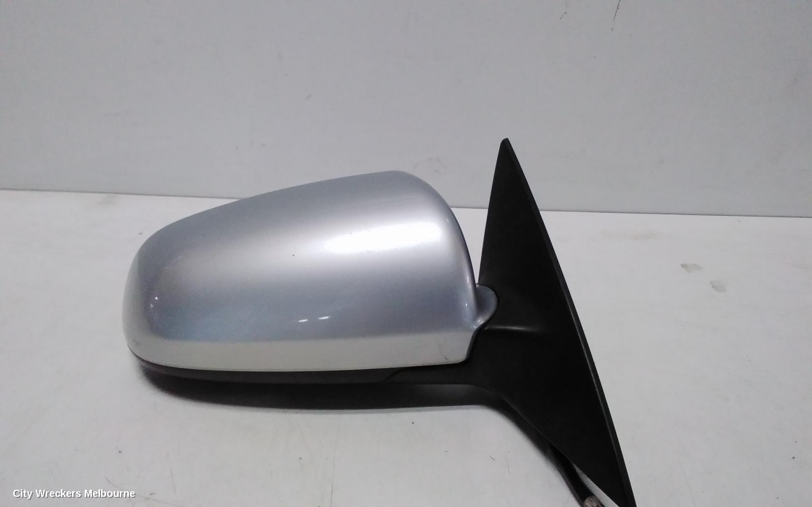 AUDI A6 RIGHT DOOR MIRROR, C6/4F, A6, 11/2004 - 09/2008