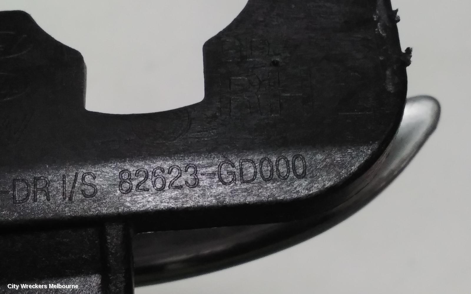 HYUNDAI I30 DOOR HANDLE, OUTER, RH FRONT, NON KEYLESS ENTRY TYPE, GD (S. KOREA-VIN KMHD), 02/2012 - 02/2017