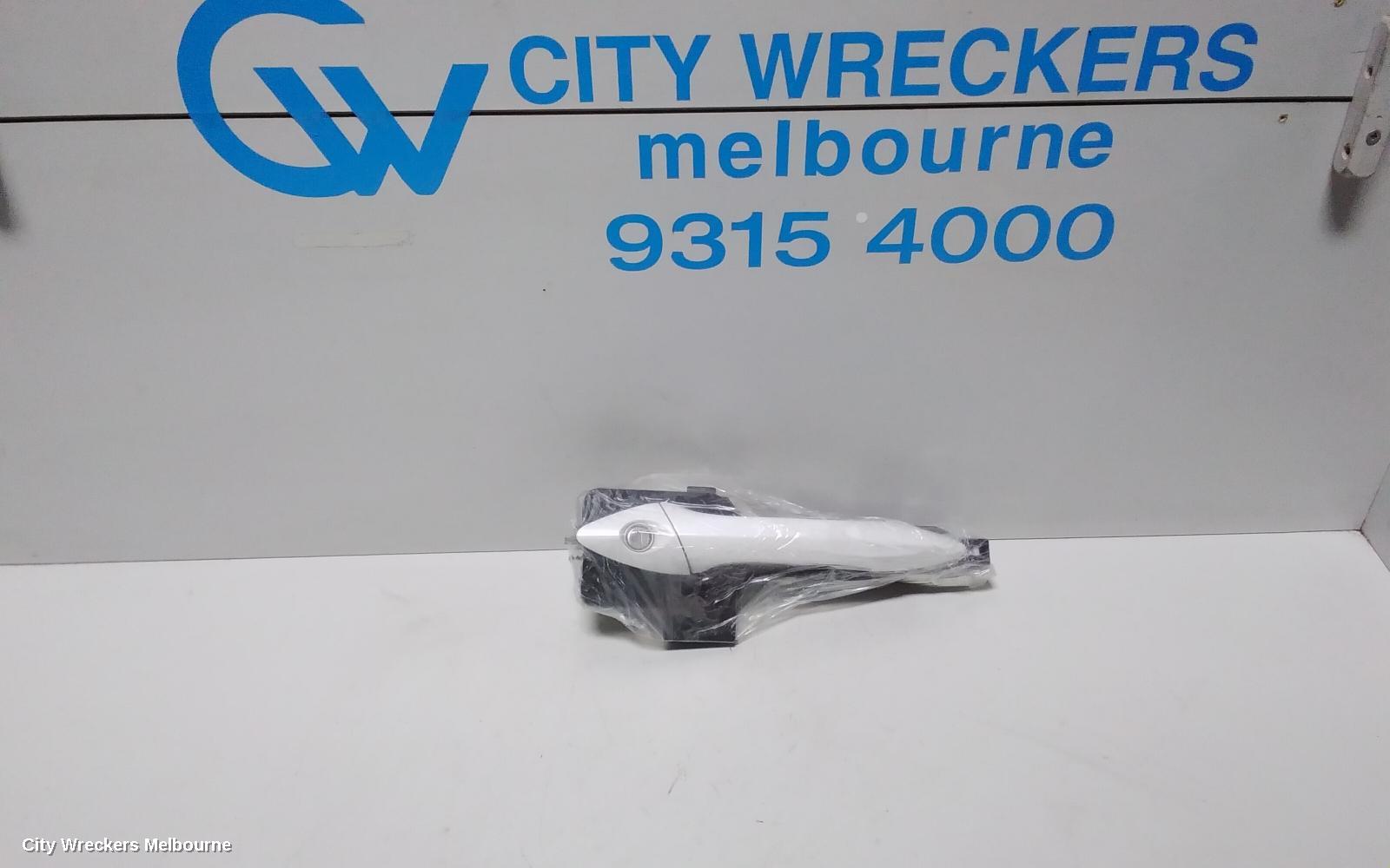 HYUNDAI I30 DOOR HANDLE, OUTER, RH FRONT, NON KEYLESS ENTRY TYPE, GD (S. KOREA-VIN KMHD), 02/2012 - 02/2017