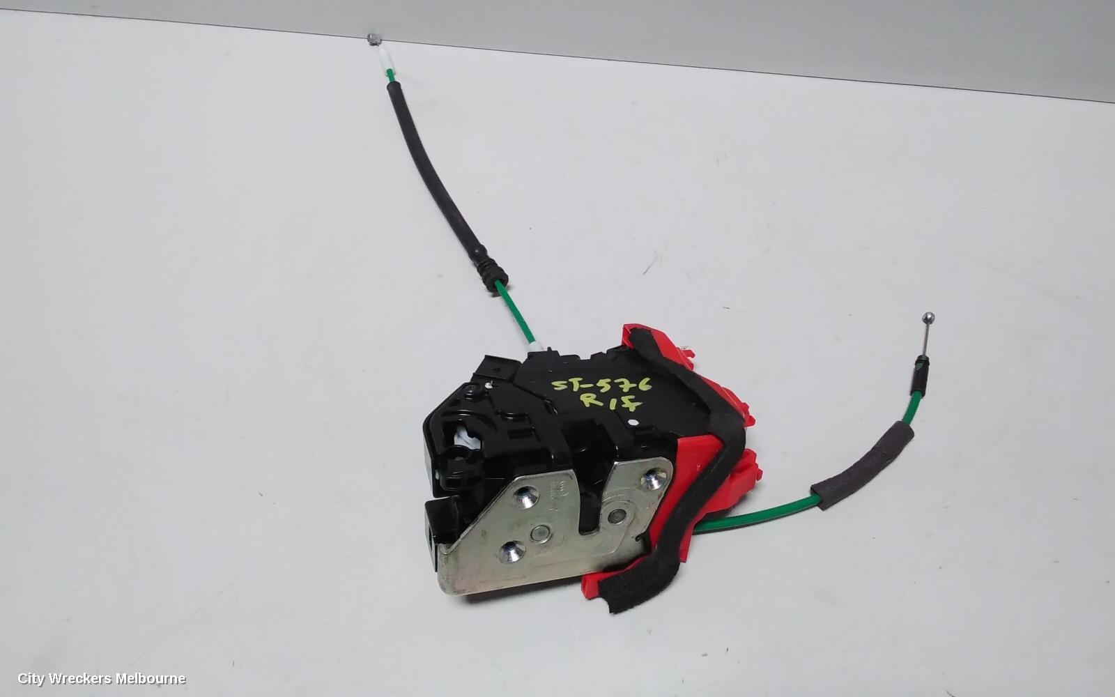 HYUNDAI I30 DOOR/BOOT/GATE LOCK, RIGHT FRONT DOOR LOCK, GD, WAGON, STANDARD HANDLE TYPE, 02/2012 - 02/2017
