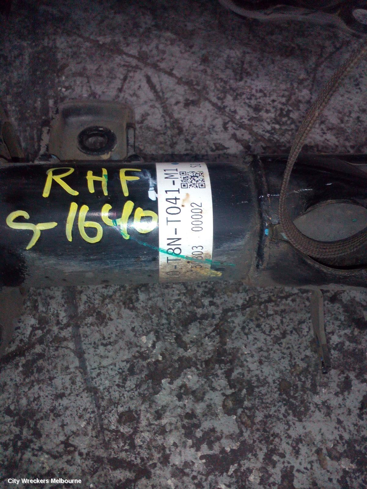 HONDA HRV RIGHT FRONT STRUT, RU5, 1.8, PETROL, 12/2014 ONWARDS