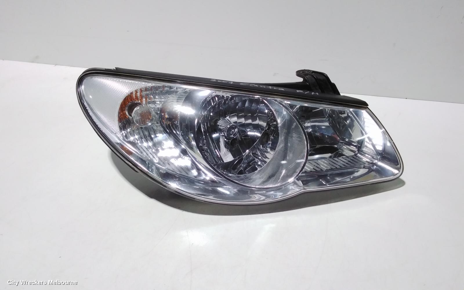 HYUNDAI ELANTRA RIGHT HEADLAMP, HD, 08/2006 - 03/2011