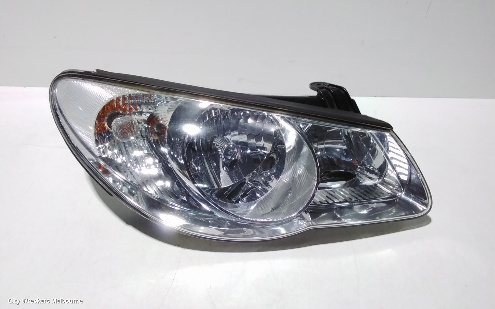 HYUNDAI ELANTRA RIGHT HEADLAMP, HD, 08/2006 - 03/2011
