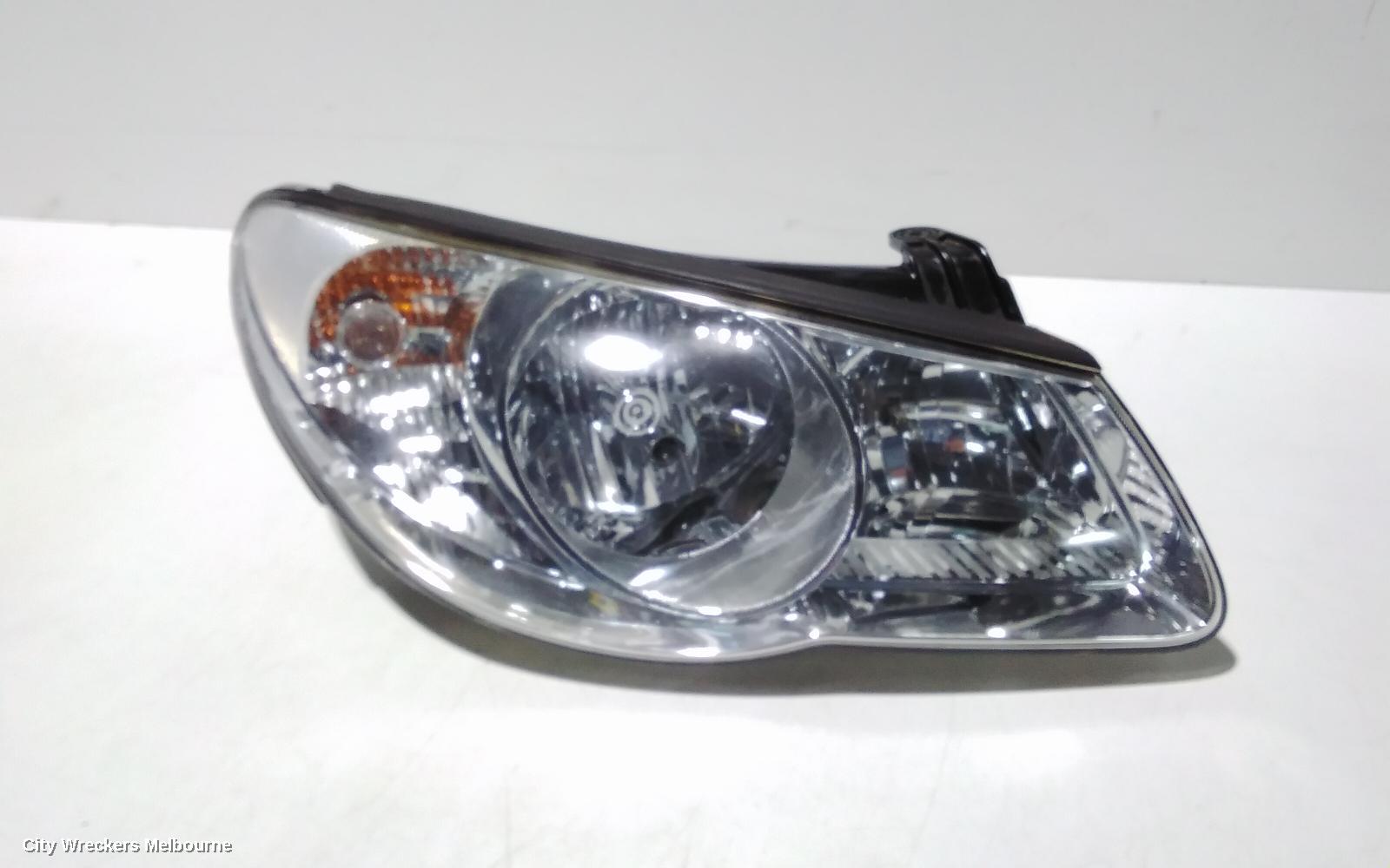 HYUNDAI ELANTRA RIGHT HEADLAMP, HD, 08/2006 - 03/2011