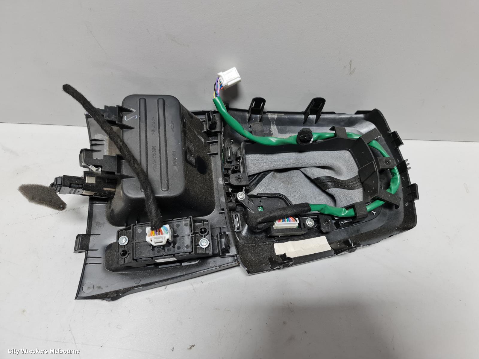NISSAN QASHQAI GEAR STICK/SHIFTER, AUTO, J11, 07/2017 - 07/2021