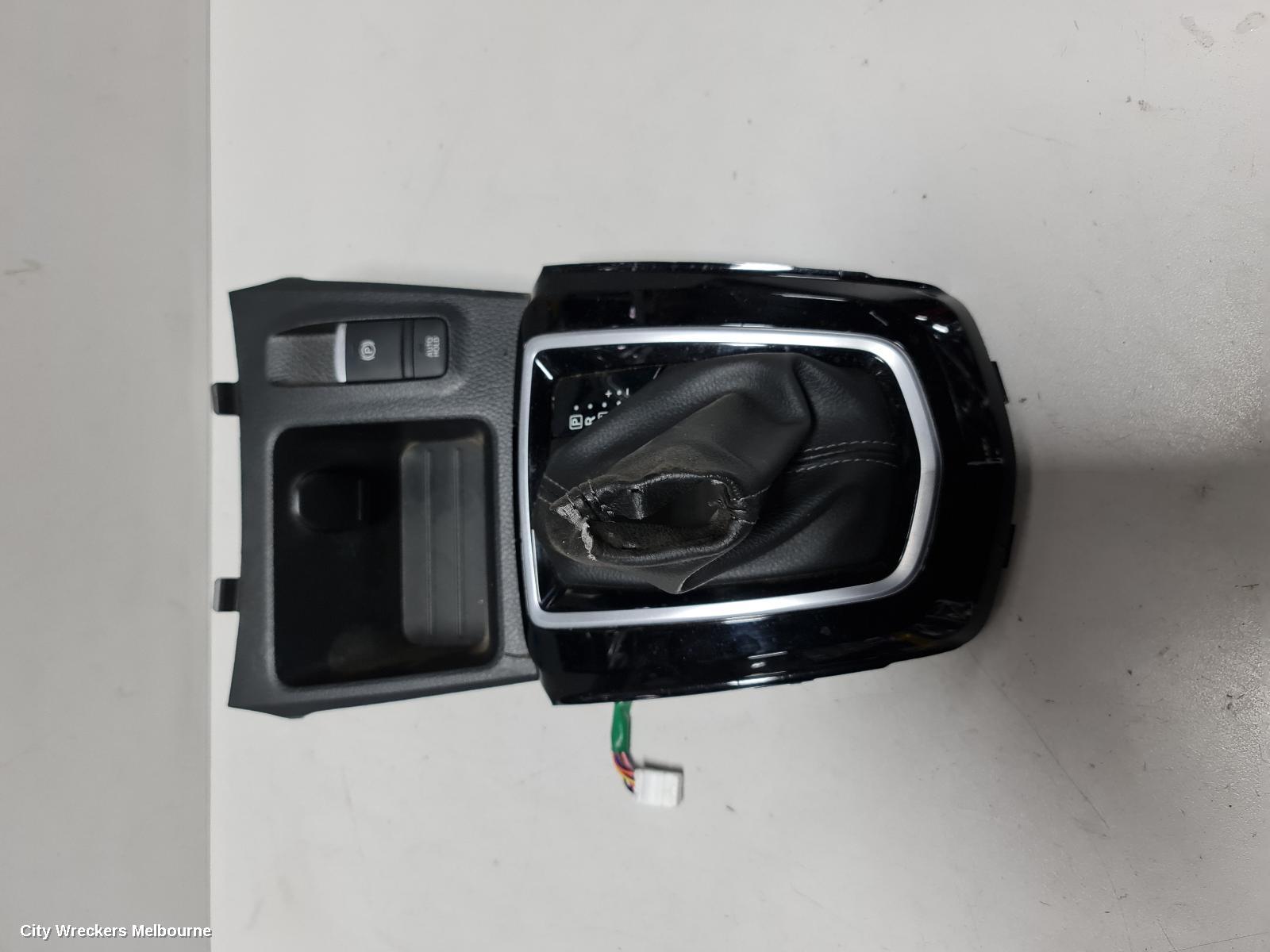 NISSAN QASHQAI GEAR STICK/SHIFTER, AUTO, J11, 07/2017 - 07/2021