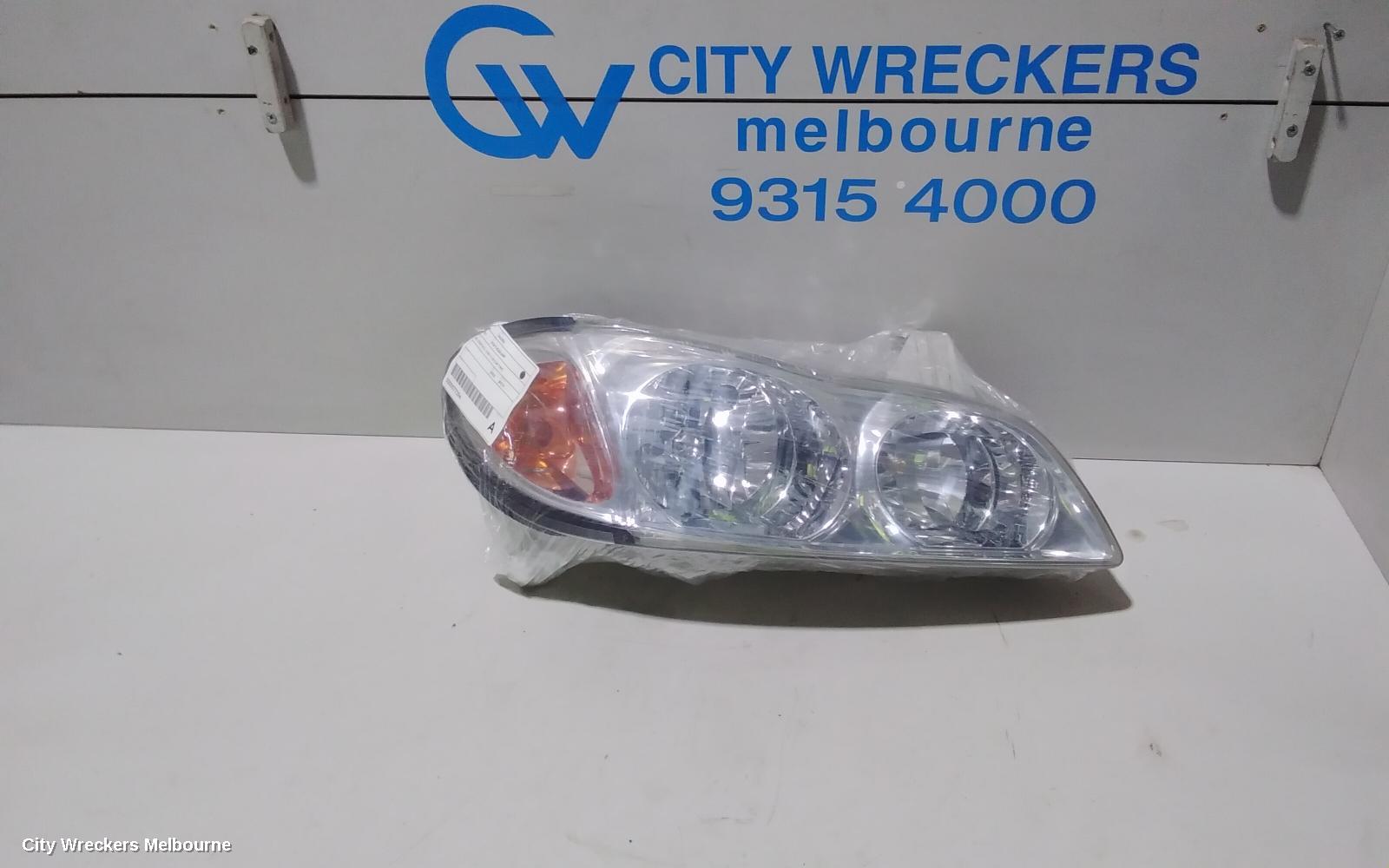 NISSAN MAXIMA RIGHT HEADLAMP, A33, LENS# 1614, 12/1999 - 11/2003 (JAP TYPE)