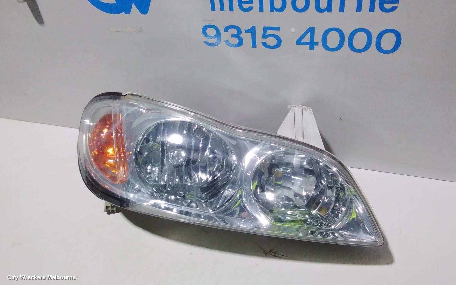 NISSAN MAXIMA RIGHT HEADLAMP, A33, LENS# 1614, 12/1999 - 11/2003 (JAP TYPE)